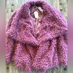 Windsor Fluffy Jacket - Size L - NWT